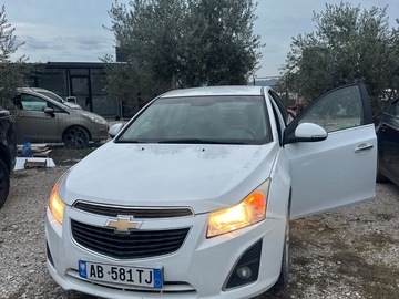 Cars: Chevrolet Cruze LTZ 2018