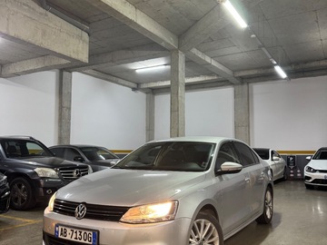 Cars: Volkswagen Jetta