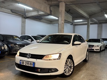 Cars: Volkswagen Jetta