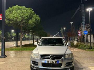 Makina: Wolkswagen Tuareg