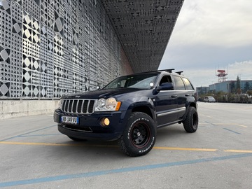 Cars: Jeep Grand Cheroke