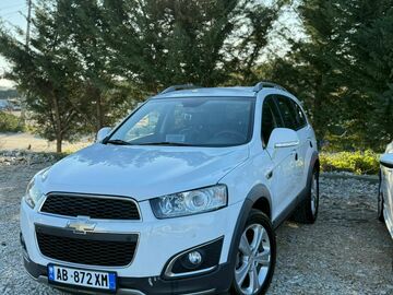 Cars: chevrolet Captiva