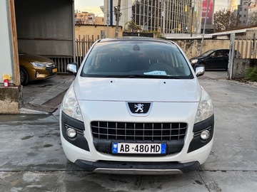 Cars: Peugeot 3008