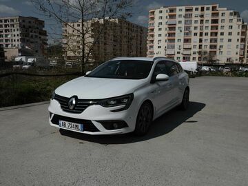 Cars: Renault Megane