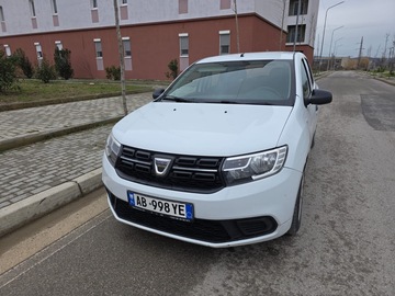 Cars: Dacia Sandero
