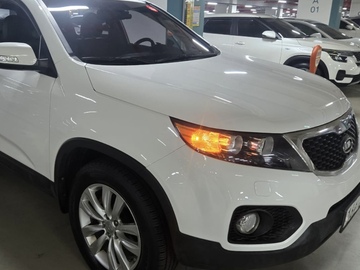 Cars: Kia Sorento 2.0