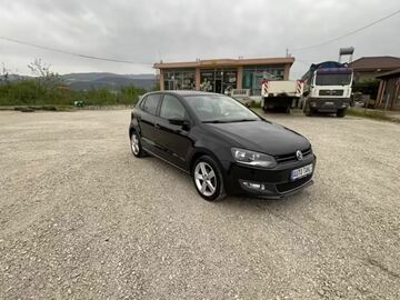 Cars: Volkswagen Polo 