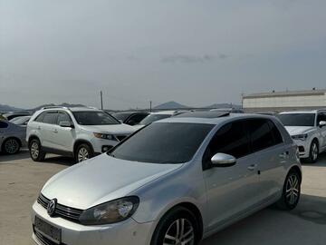 Cars: Volkswagen Golf 6