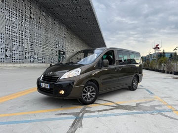 Cars: Peugeot Expert