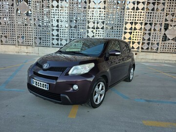 Cars: Toyota Urban Cruiser 