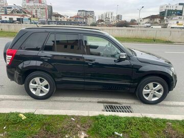 Cars: Suzuki Grad Vitara