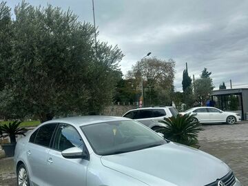 Cars: Volkswagen Jetta