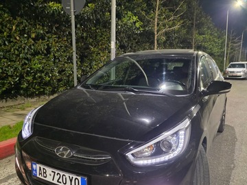Cars: Hyundai acent 