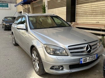 Auto: Mercedes Benz C class