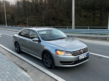 Cars: Volkswagen Passat SE Automatic