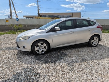 Cars: Ford Focus S 627