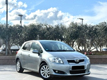 Auto: Toyota Auris