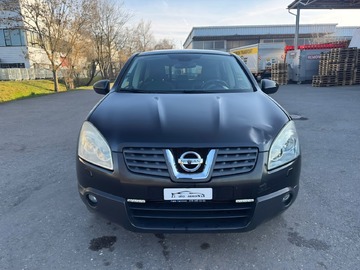 Cars: Nissan Qashqai
