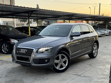 Cars: Audi Q5