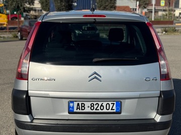Cars: Citroen C4 picasso