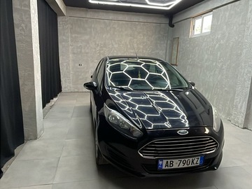 Cars: Ford Fiesta 