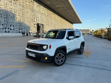 Cars: Jeep Renegade 