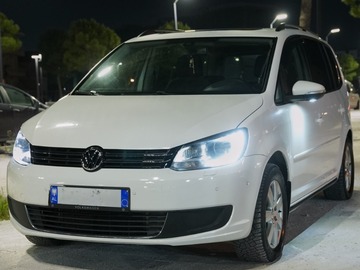 Cars: VW Touran