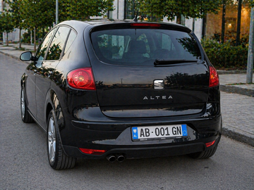 Cars: Seat Altea Automat