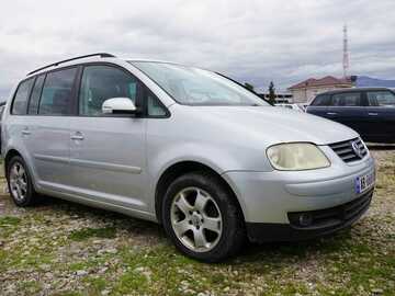 Cars: Copy of Touran VW 5- 7 seats