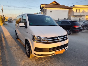 Cars: VW CARAVELLE 9 SEATS