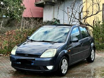 Cars: Ford Fiesta Dark Grey