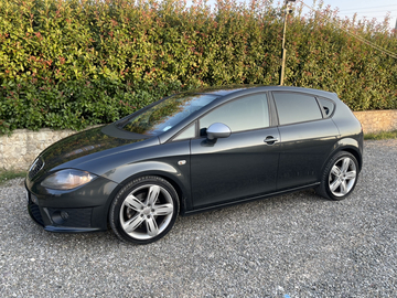 Cars: SEAT LEON 2013 DIESEL AUTOMATIC 