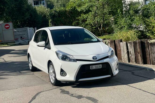Toyota Yaris Hybrid